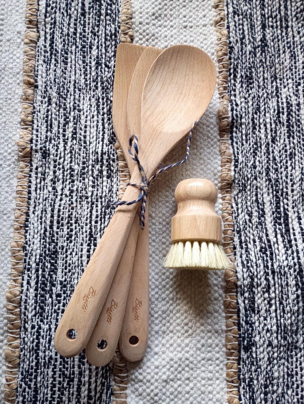 Eco-friendly Natural Wood Spoon and Brush Set - Light Wood